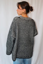 Zwart-Witte Gebreide Oversized - Cardigan