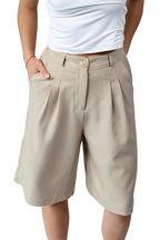 Beige Tailored - Bermuda