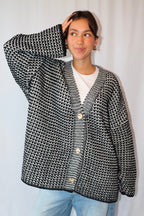 Zwart-Witte Gebreide Oversized - Cardigan