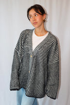 Zwart-Witte Gebreide Oversized - Cardigan