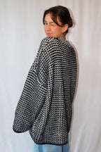 Zwart-Witte Gebreide Oversized - Cardigan